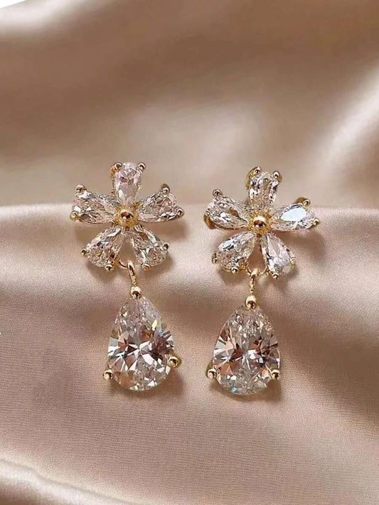 Vintage Water Drop Bowknot Earrings
