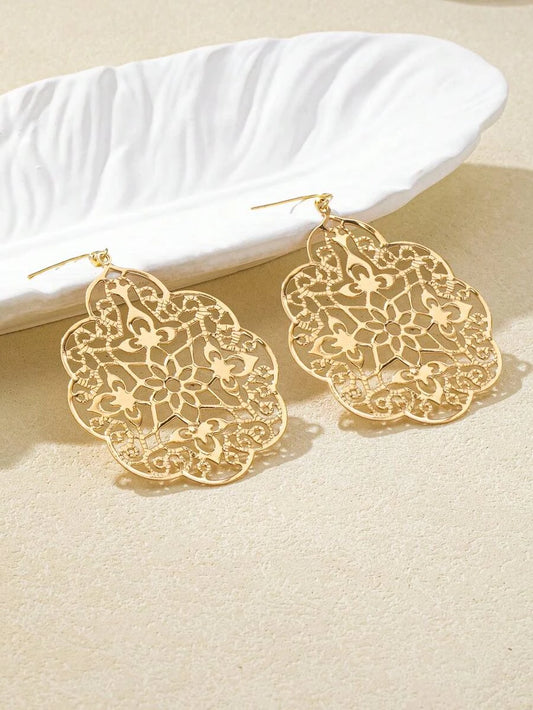 Minimalist Gold Hollow Pendant Earrings