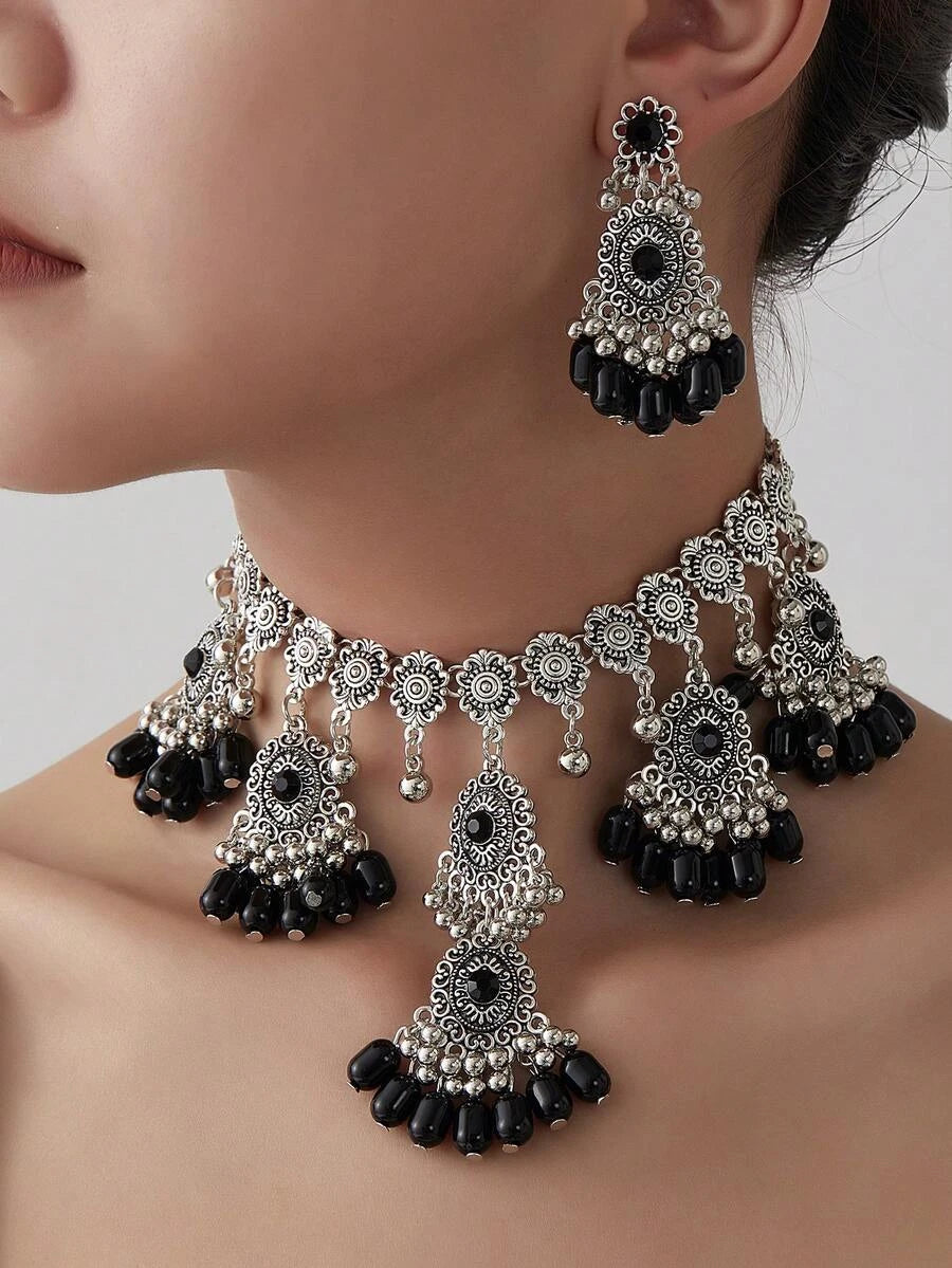 Vintage Tassel Oval Necklace Earring Set