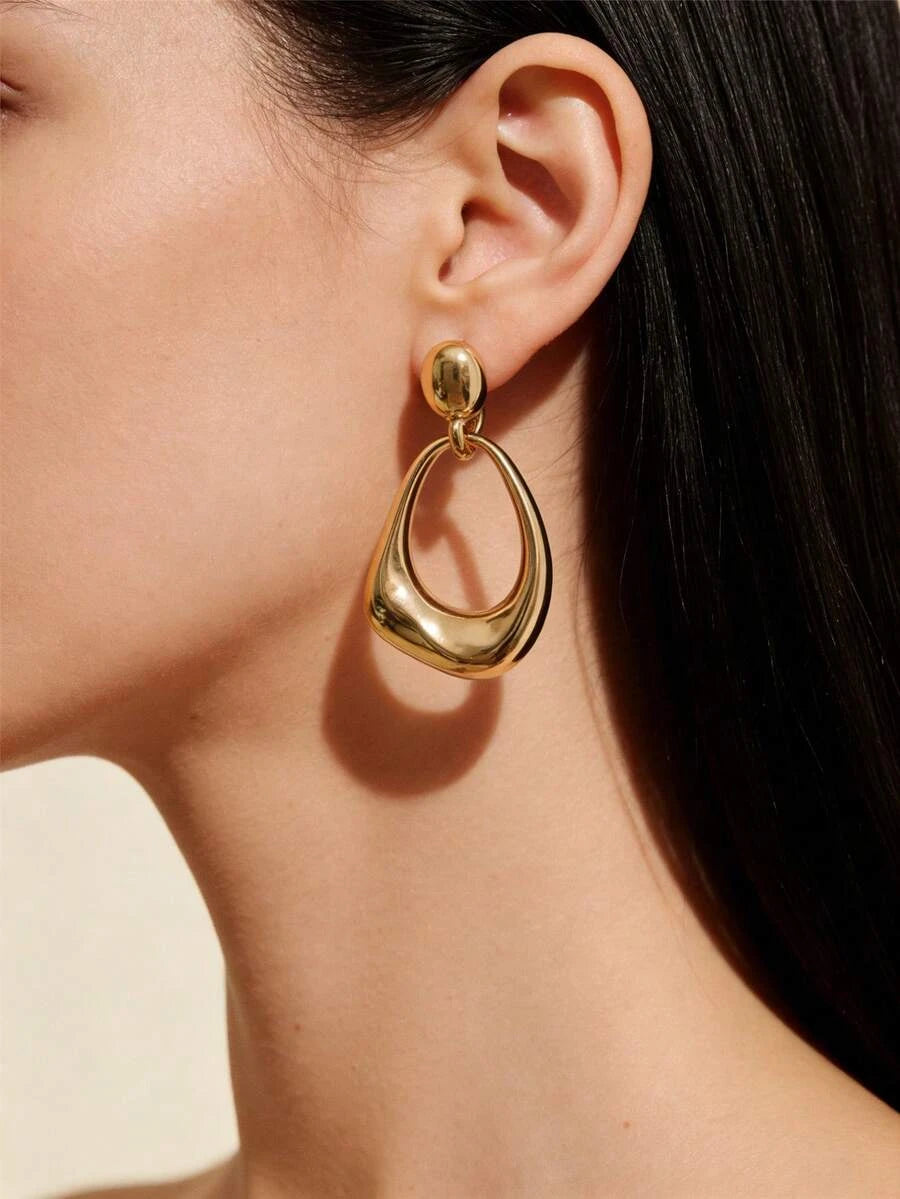 Chunky Gold Teardrop Dangle Earrings