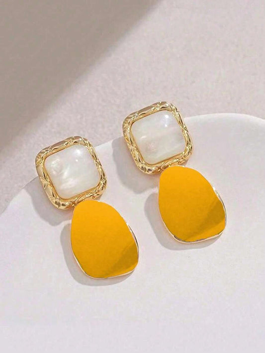 Burgundy Retro Square Asymmetrical Earrings