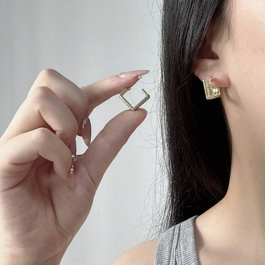 Copper Inlaid Zirconia Square Earrings