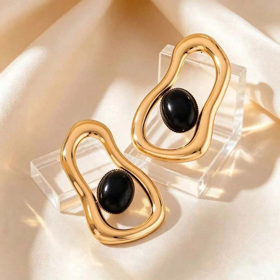 Geometric Oval Faux Pearl Stud Earrings