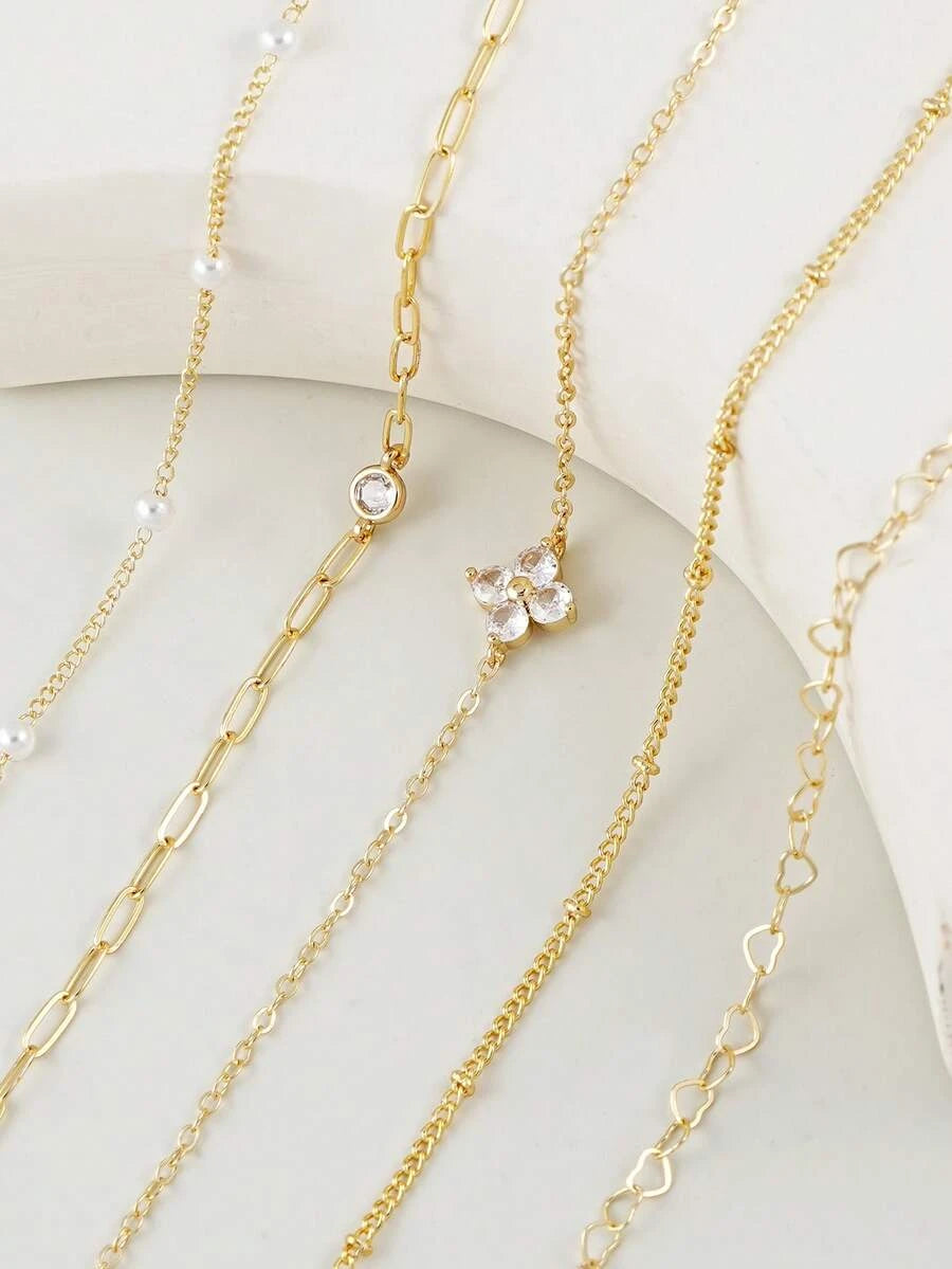 Elegant Cubic Zirconia Cross Pendant
