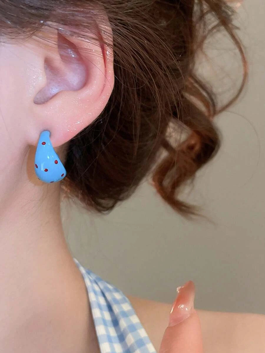 C-Shaped Polka Dot Earrings