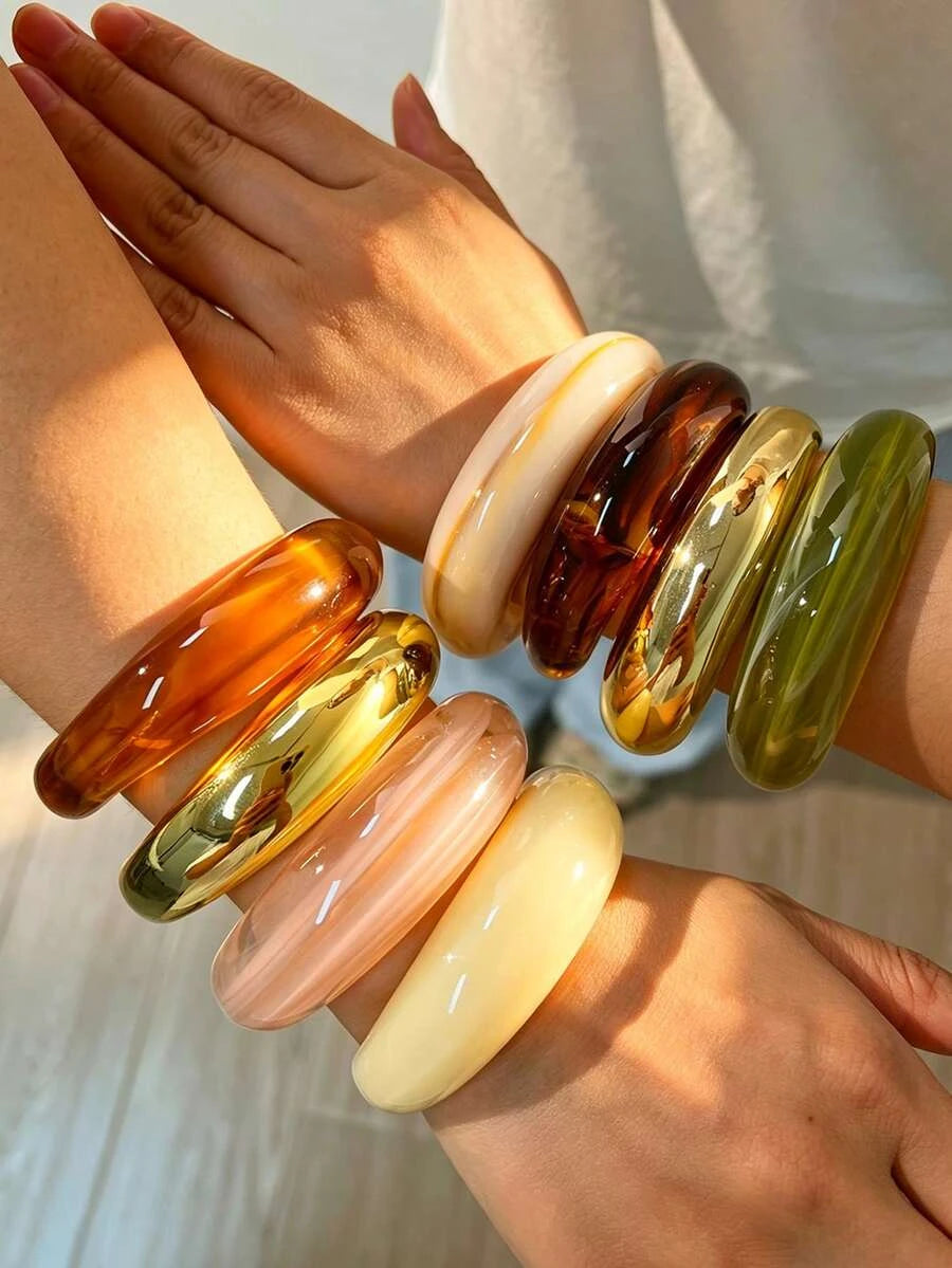 Vintage Geometric Resin Bangle Set