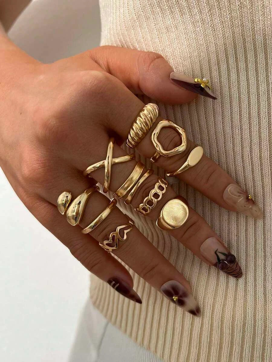 Vintage Geometric Wave Rings Set