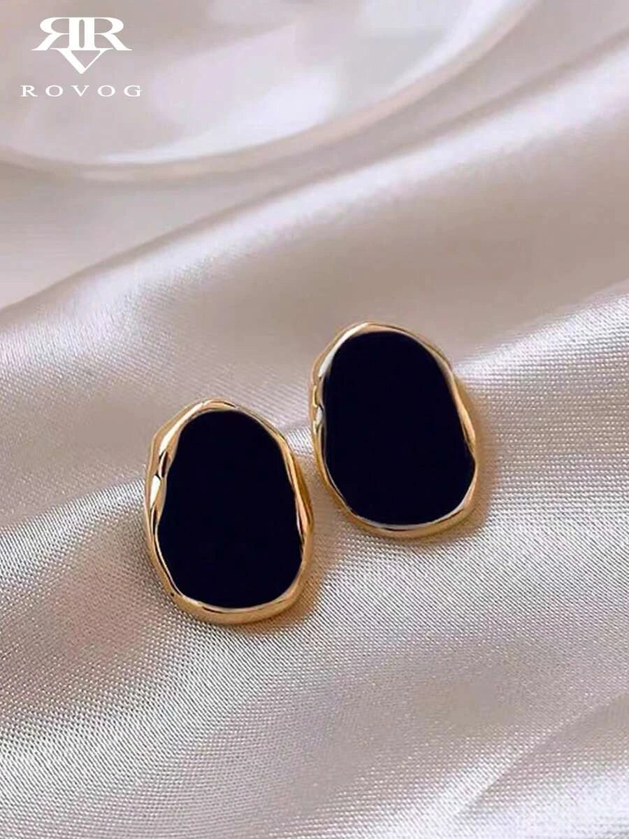 Minimalist Asymmetrical Geometric Earrings