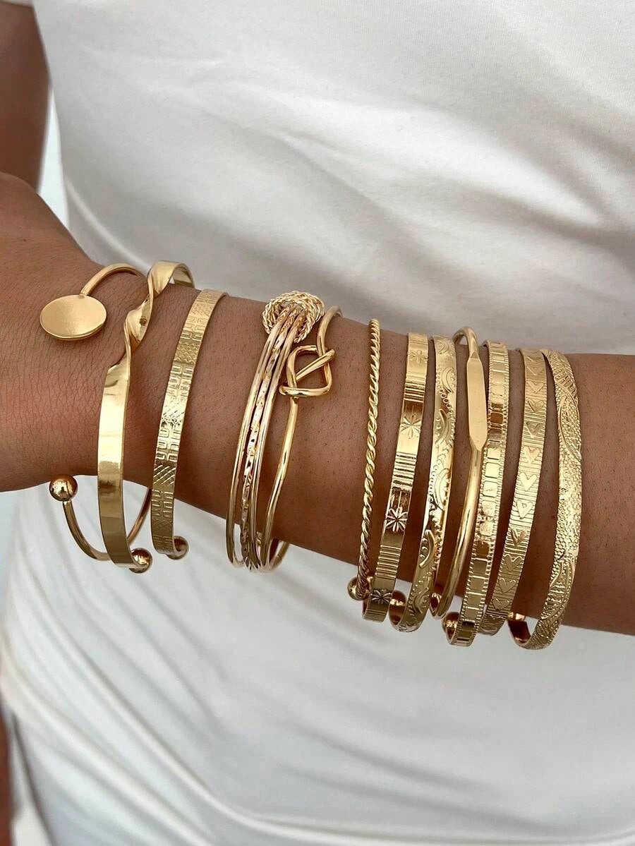 12pcs Vintage Exaggerated Luxurious Geometric Striped Twist Open Design Women Metal Silver Bangle Bracelet Set, Suitable For Daily Wear, Gift, Stackable