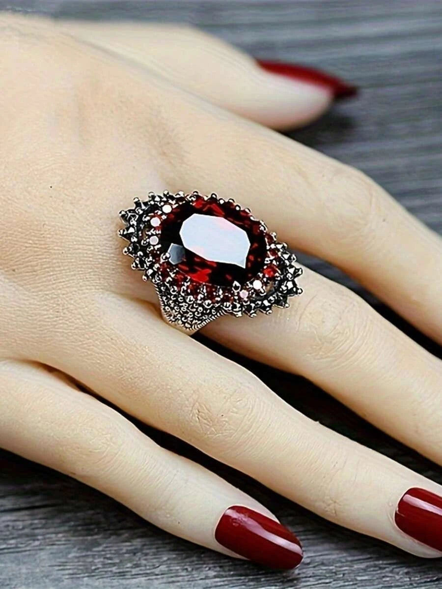 Retro Oval Red Garnet Ring