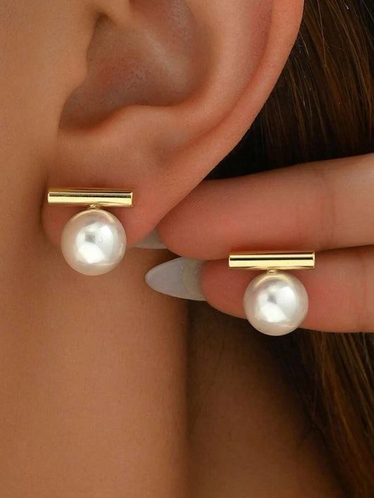 Minimalist Gold Hypoallergenic Earrings