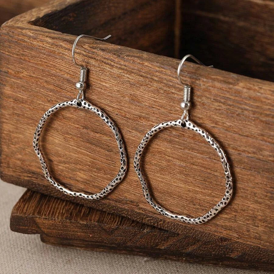 Retro Minimalist Round Hook Earrings