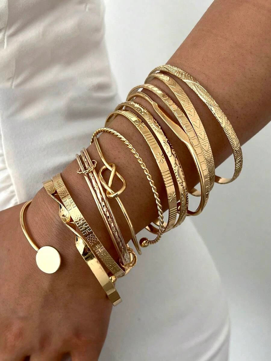 12pcs Vintage Exaggerated Luxurious Geometric Striped Twist Open Design Women Metal Silver Bangle Bracelet Set, Suitable For Daily Wear, Gift, Stackable