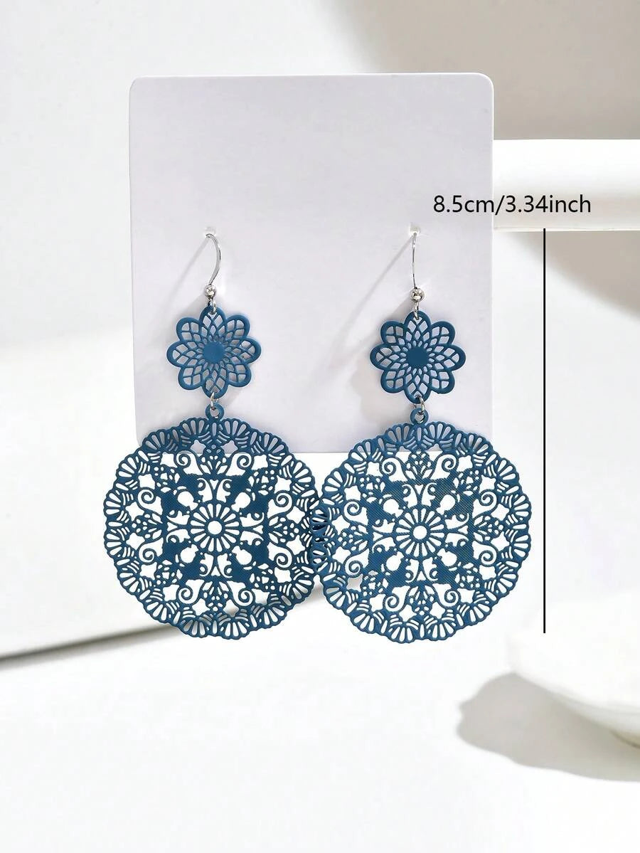 Vintage Floral Hollow Hoop Earrings