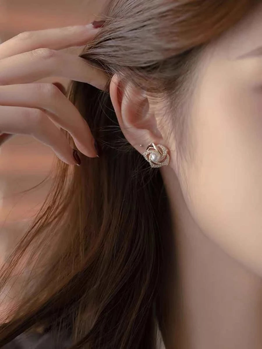 Minimalist Geometric Faux Pearl Earrings
