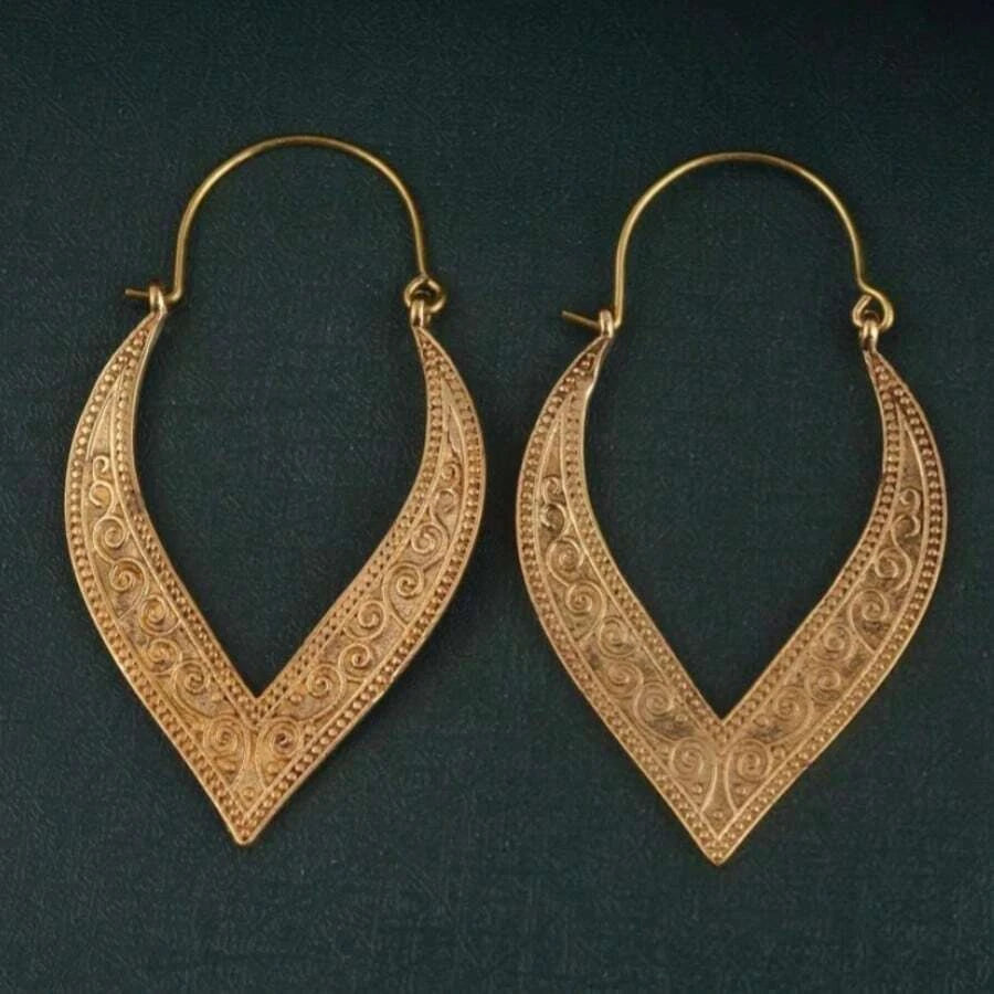 Classic Copper Hoop Earrings