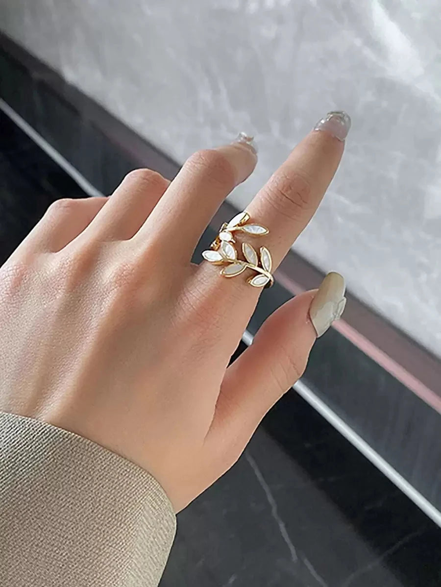 Color Block Leaf Cuff Ring