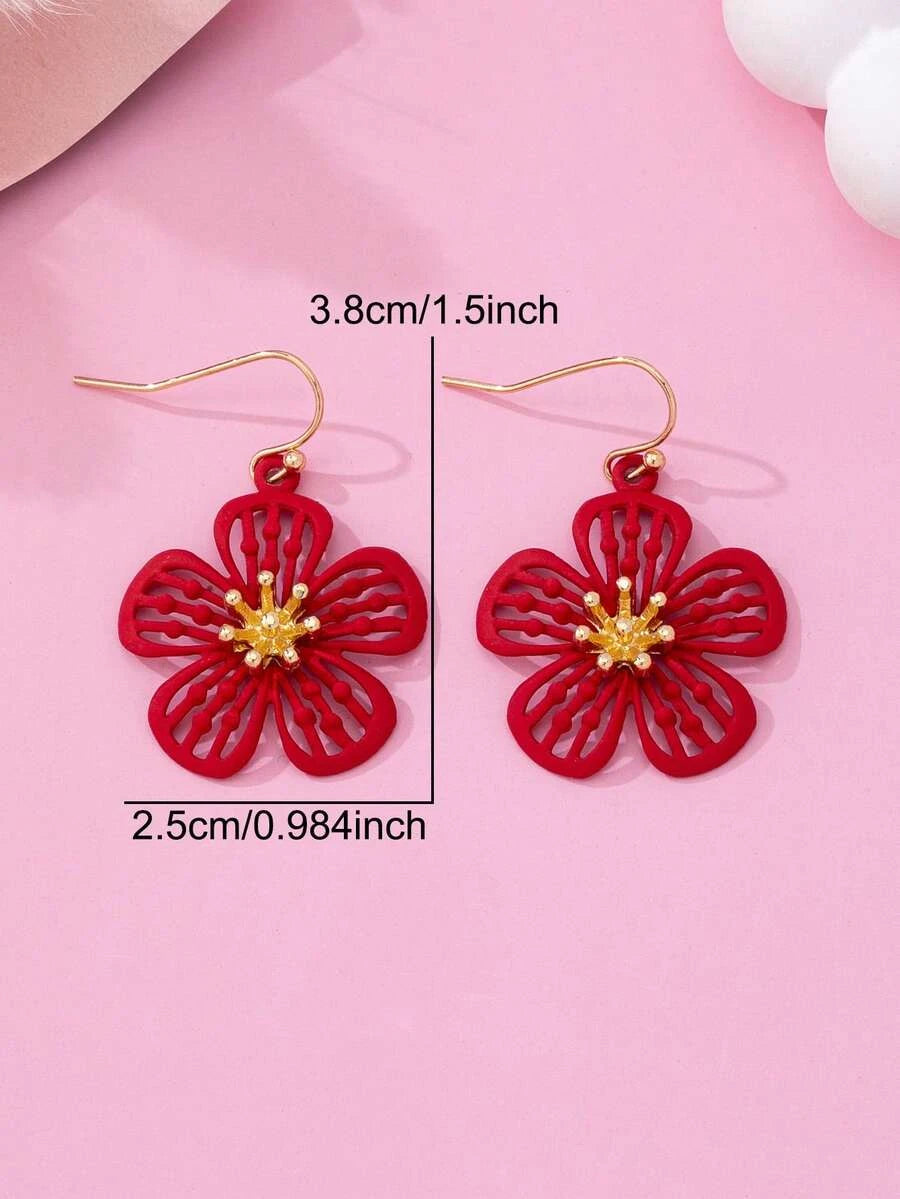 Minimalist Gold Hollow Pendant Earrings