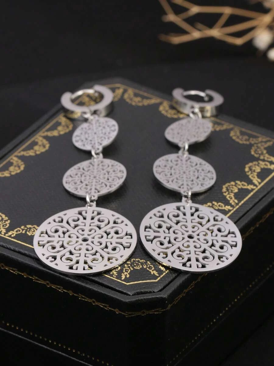 Gold Floral Vine Leaf Pendant Earrings