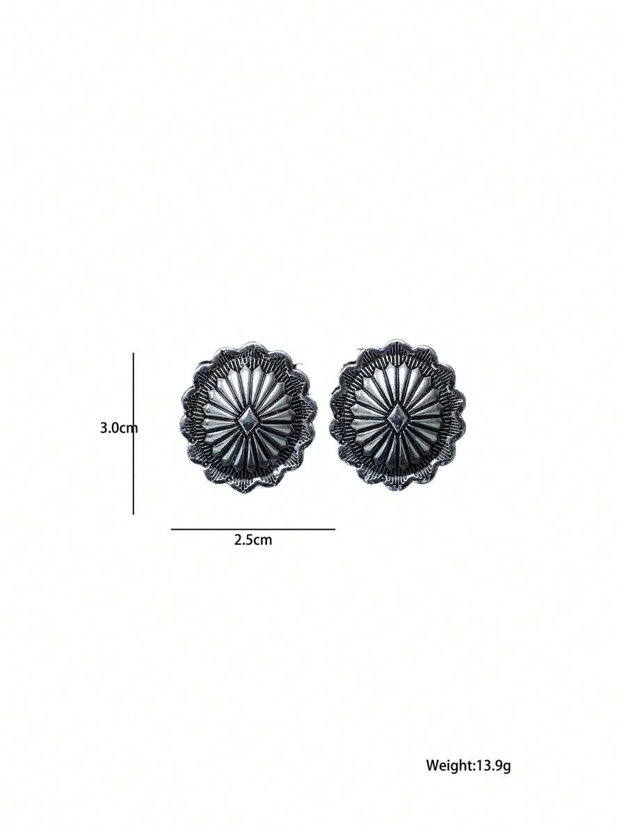 Vintage Carved Heart Stud Earrings
