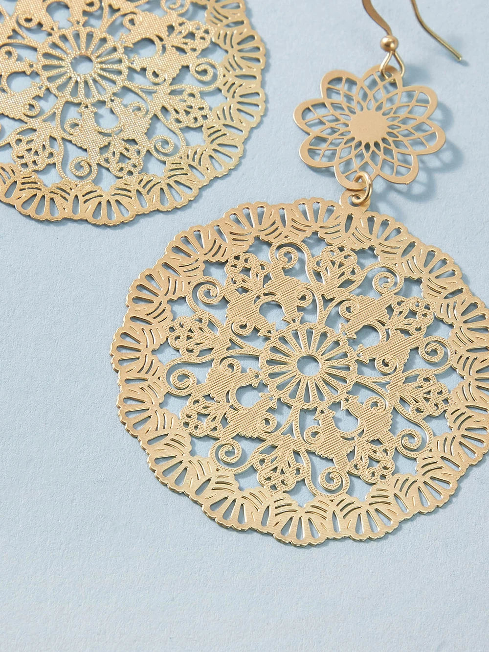 Vintage Floral Hollow Hoop Earrings