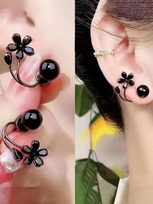 Vintage Black Hyacinth Stud Earrings