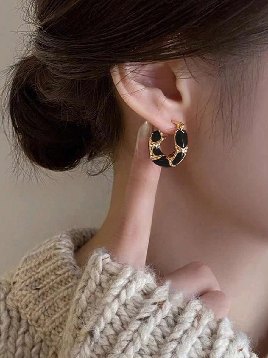 Vintage Resin U-Shaped Earrings