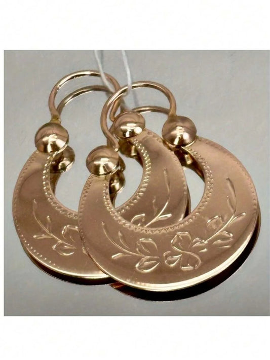 Classic Vintage Gold Carved Round Earrings